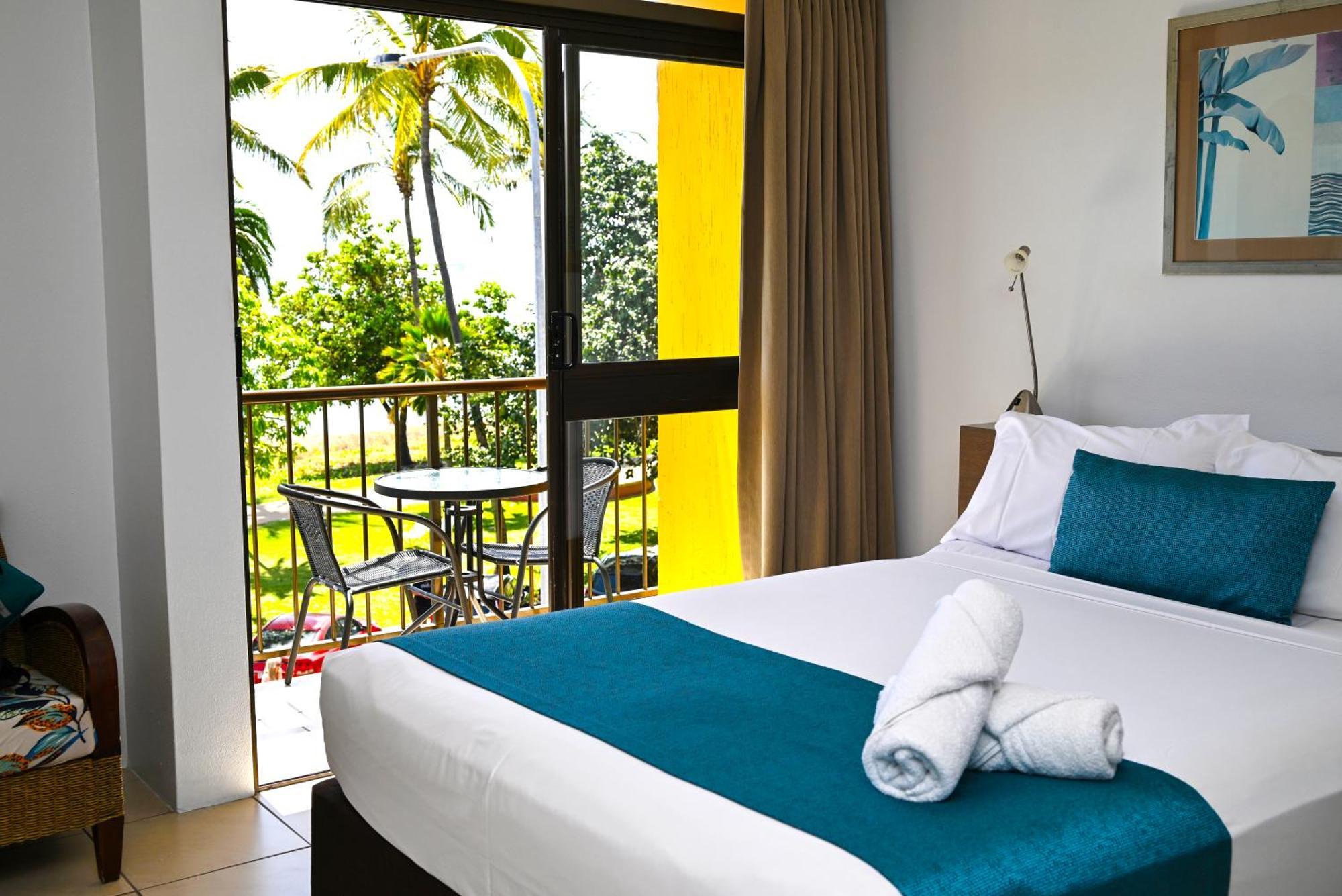 วอเตอร์ส เอดจ์ เดอะ สแตรนด์ Hotel ทาวน์วิล ภายนอก รูปภาพ