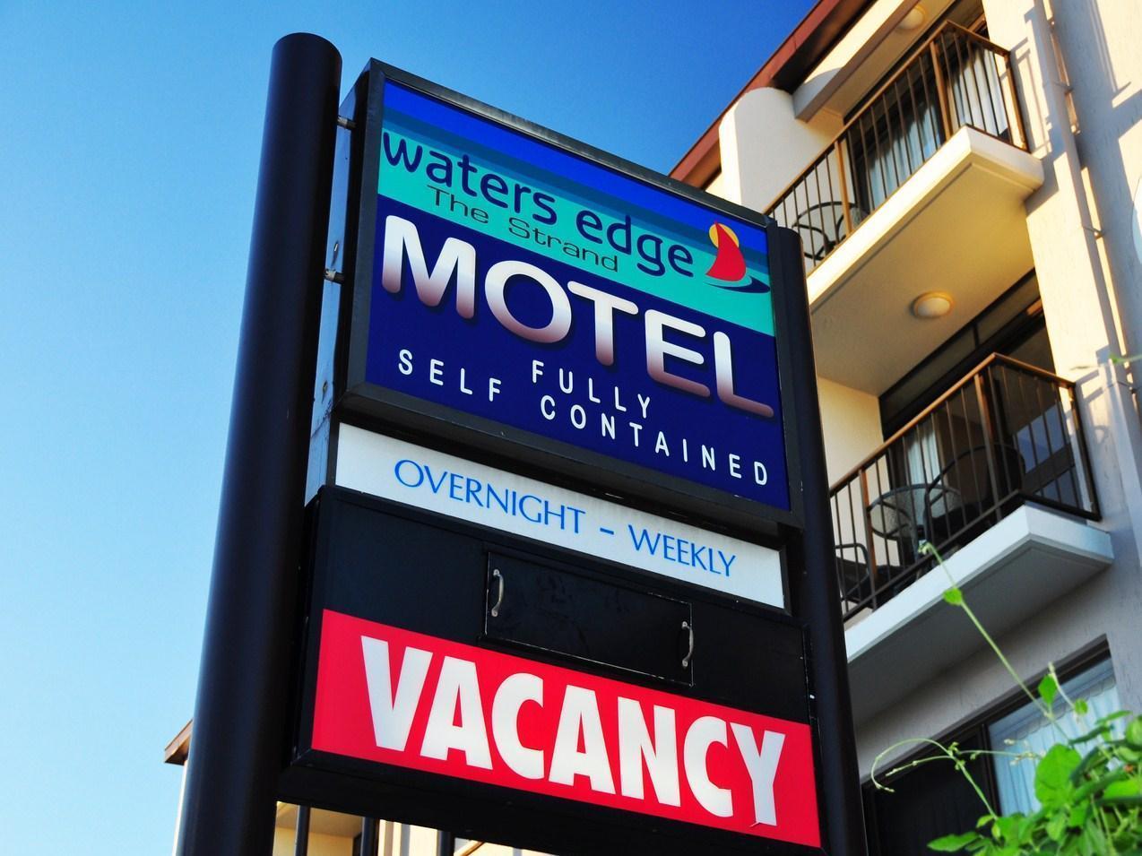 วอเตอร์ส เอดจ์ เดอะ สแตรนด์ Hotel ทาวน์วิล ภายนอก รูปภาพ